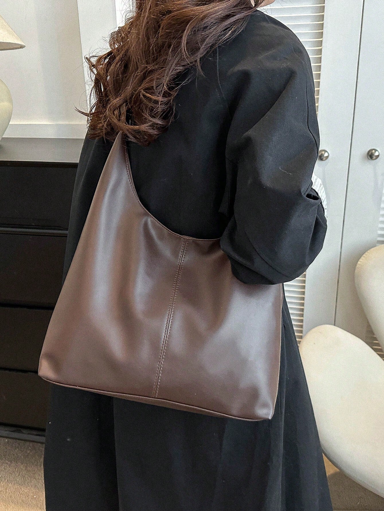 Hobo Slouchie Shoulder Bag - Coffee