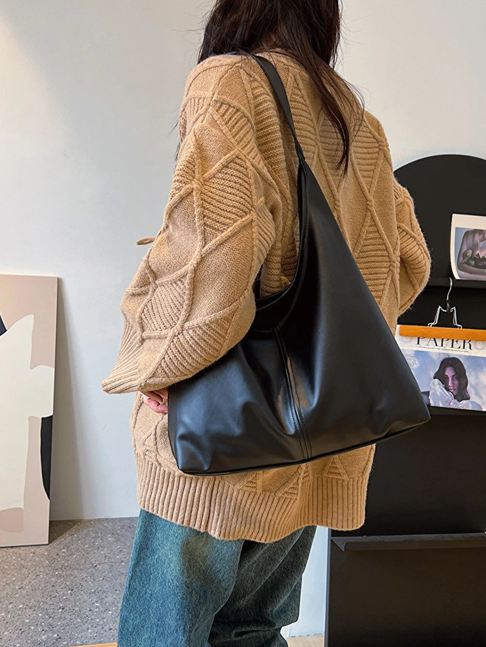 Hobo Slouchie Shoulder Bag - Black